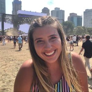 Meet your Posher, Julia